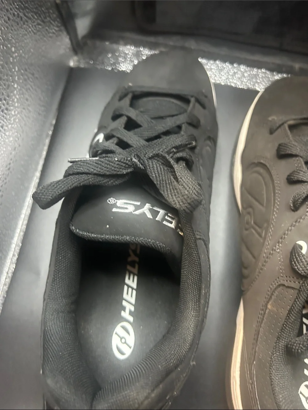 Heelys Black and White Low-Top Skate Sneakers